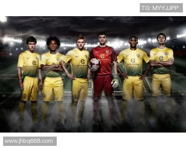 真人秀足球明星背后的故事与荣耀揭秘，球场之外的生活与挑战