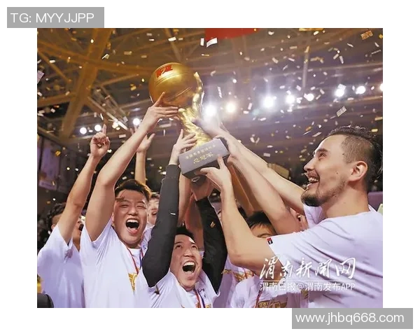 西安篮球队的比赛经验揭秘：从战术到团队协作的深度分析