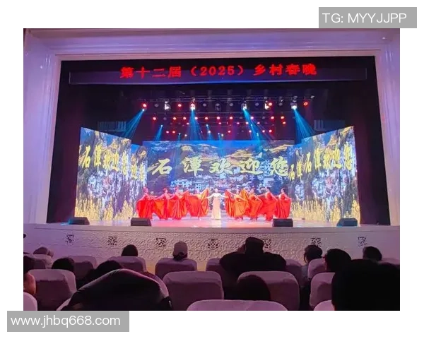 村超足球明星联袂献唱激情盛典点燃乡村文化新活力